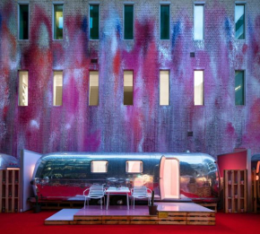 Hotel No, Melbourne